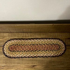 Farmhouse Table Runner! Like New!